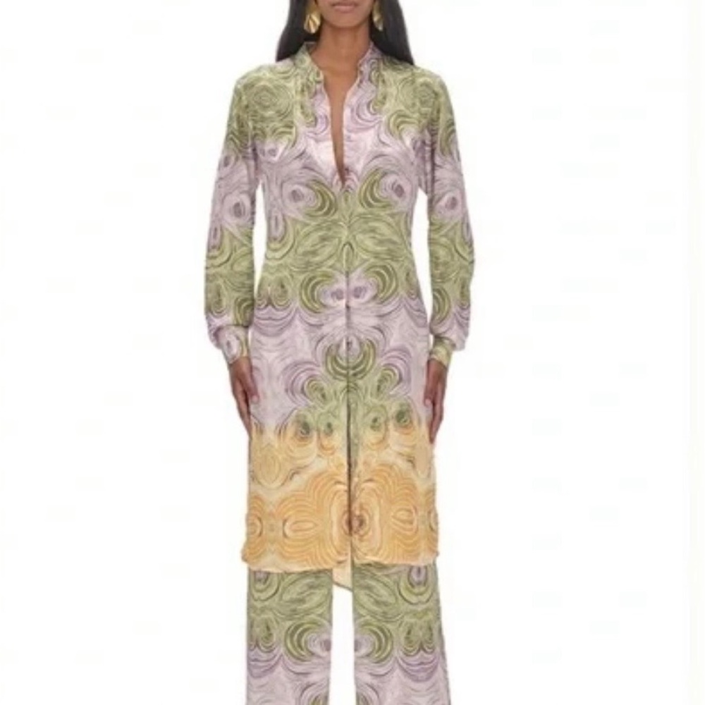 Andrea Iyamah Woodgrain Set